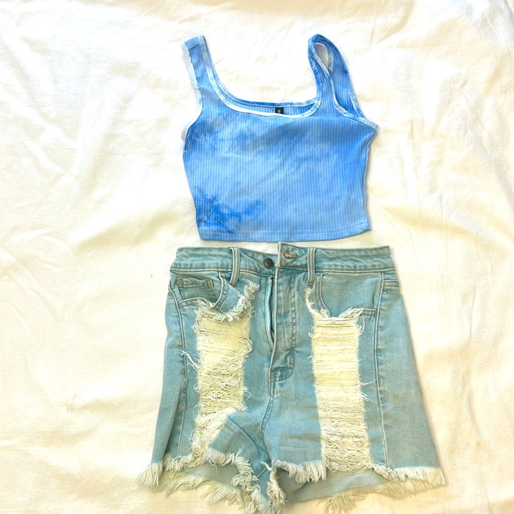 Super cute summer outfit NEW
